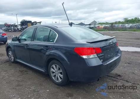 2011 Subaru Legacy 2.5I Premium из США, поврежденный, VIN 4S3BMBF62B3235215